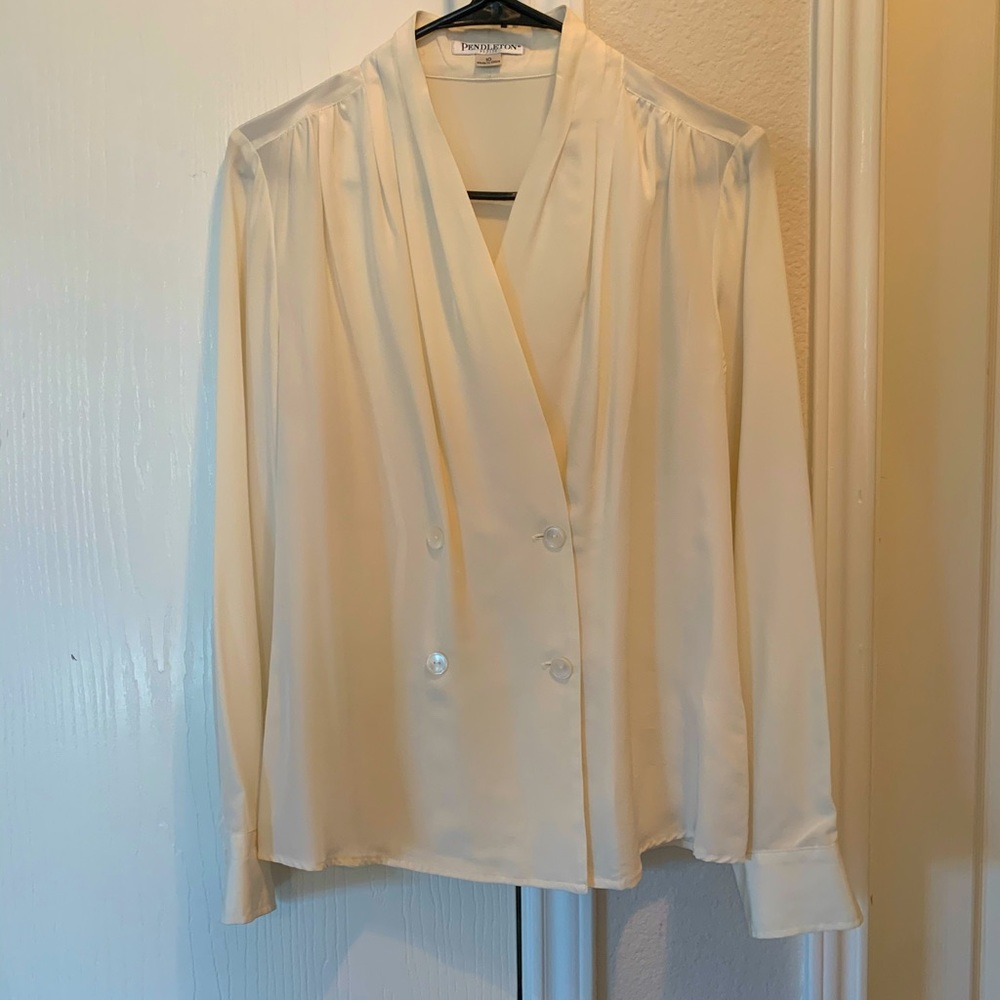 Pendleton petit blouse size 10 women’s